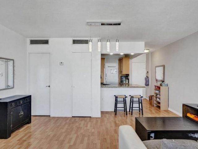 Apartment for rent  Unit #1502 - photo 7431185