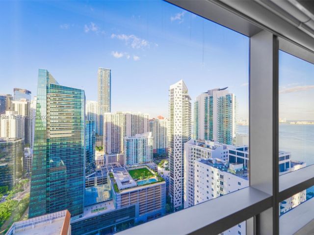 Apartment for sale  Unit #3510 - photo 7533828