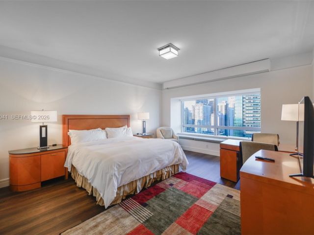 Apartment for sale  Unit #3510 - photo 7533833