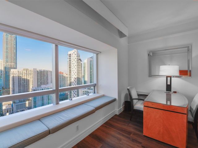 Apartment for sale  Unit #3510 - photo 7533835