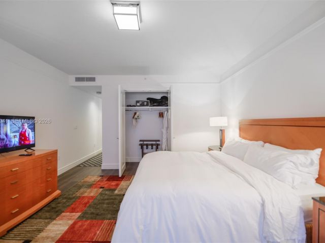 Apartment for sale  Unit #3510 - photo 7533836