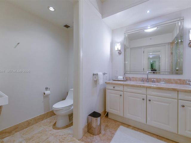 Apartment for sale  Unit #3510 - photo 7533838