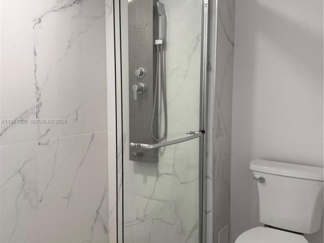 Apartment for rent  Unit #714 - photo 7427379