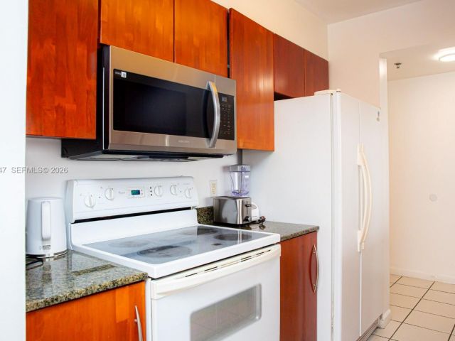 Apartment for sale  Unit #1901 - photo 7265903