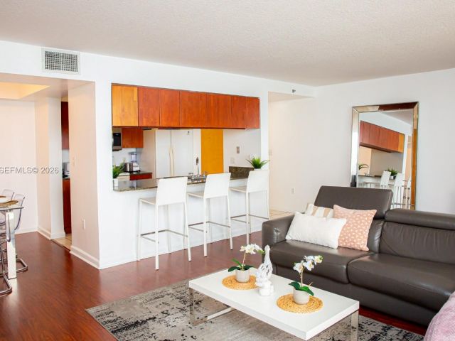 Apartment for sale  Unit #1901 - photo 7265920