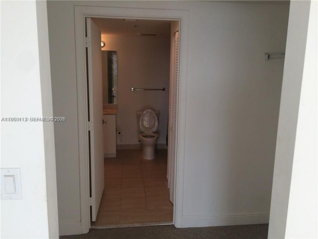 Apartment for sale  Unit #4912 - photo 7442182