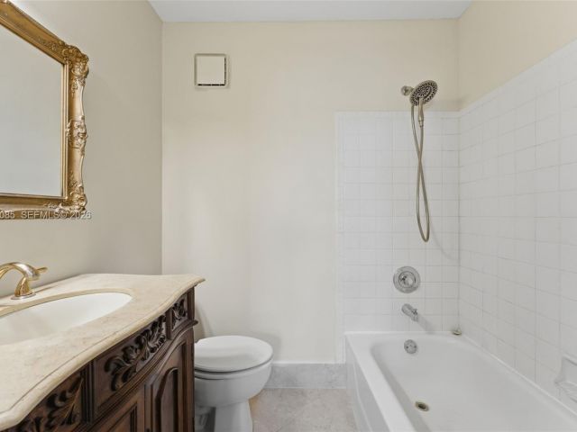 Home for sale at 2709 NE 15th St - photo 7251030