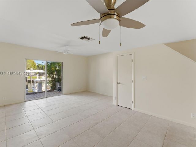 Home for sale at 2709 NE 15th St - photo 7251043