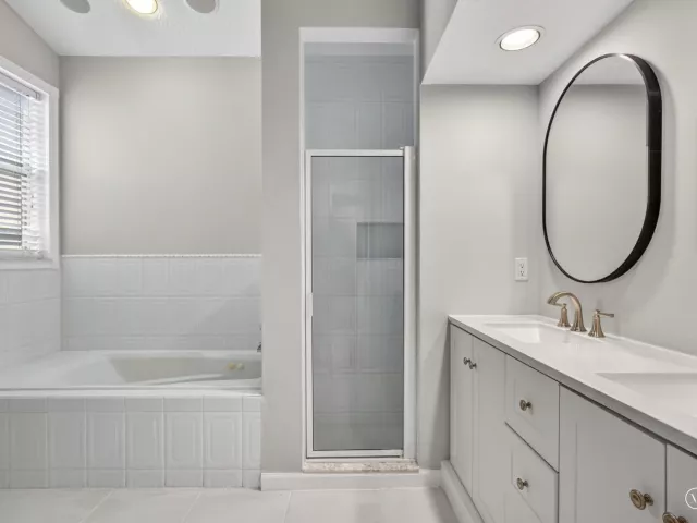 3-bedroom home for sale in West Palm Beach - 1052 W Shore Drive - MondialRealty