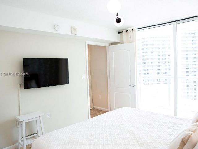 Apartment for sale  Unit #3215 - photo 7265892