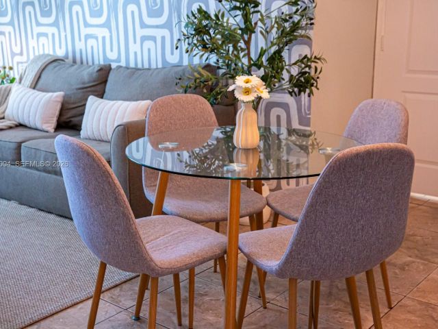 Apartment for sale  Unit #3215 - photo 7265895