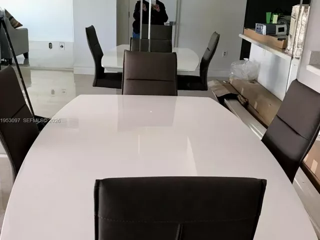 2-bedroom condo for rent in Aventura - 1950 S Ocean Dr 1 - MondialRealty