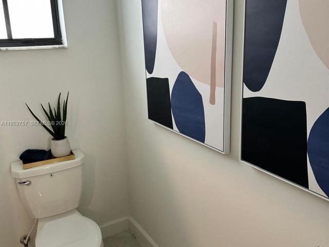 3-bedroom home for sale in Homestead - 12929 SW 286th Way 12929 - MondialRealty