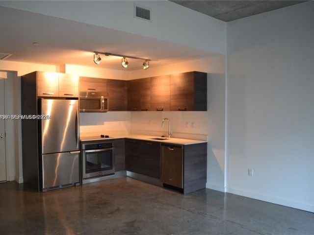 Apartment for sale  Unit #1207 - photo 7429469