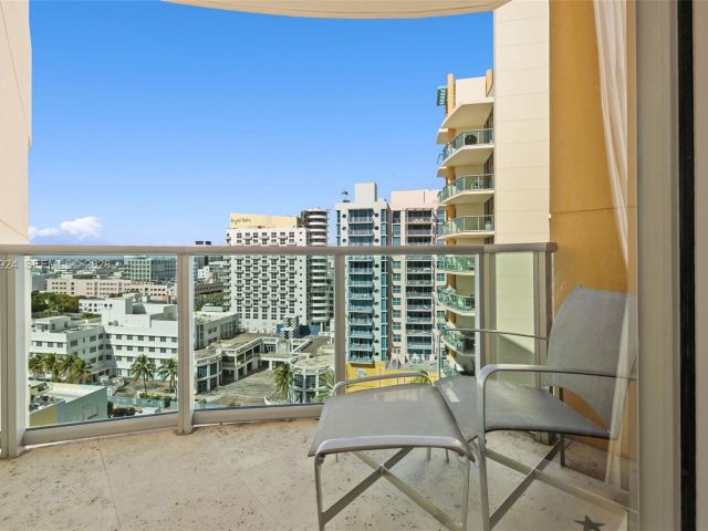 Apartment for sale  Unit #1401 - photo 7265652