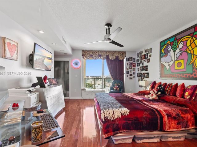 Apartment for sale  Unit #1401 - photo 7265654