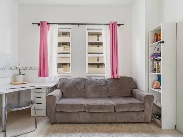 2-bedroom condo for sale in Hallandale Beach - 2080 S Ocean Dr 103 - MondialRealty