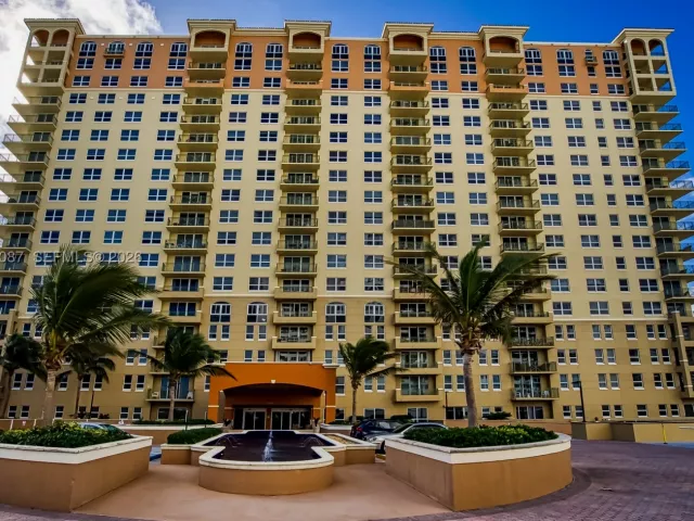 2-bedroom condo for sale in Hallandale Beach - 2080 S Ocean Dr 103 - MondialRealty