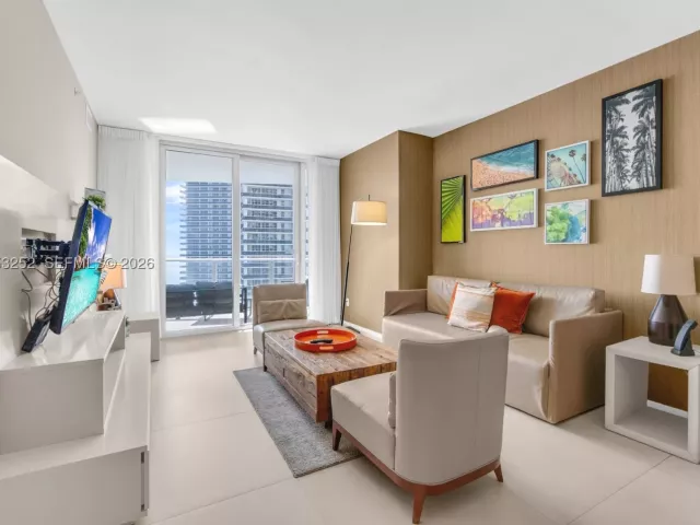 1-bedroom condo for sale in Hollywood - 4111 S Ocean Dr 1507 - MondialRealty