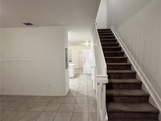 3-bedroom home for rent in Homestead - 11869 SW 246th Ter 0 - MondialRealty