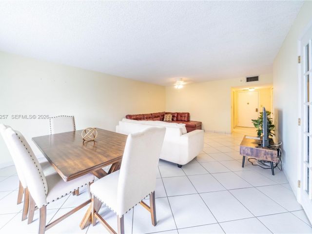 Apartment for sale  Unit #419 - photo 7434439