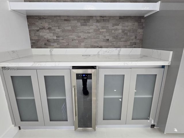 3-bedroom home for rent in Hollywood -  - MondialRealty