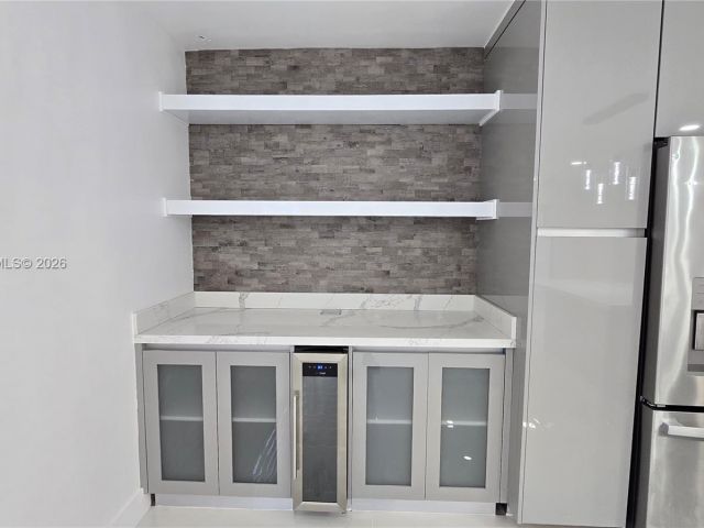 3-bedroom home for rent in Hollywood -  - MondialRealty