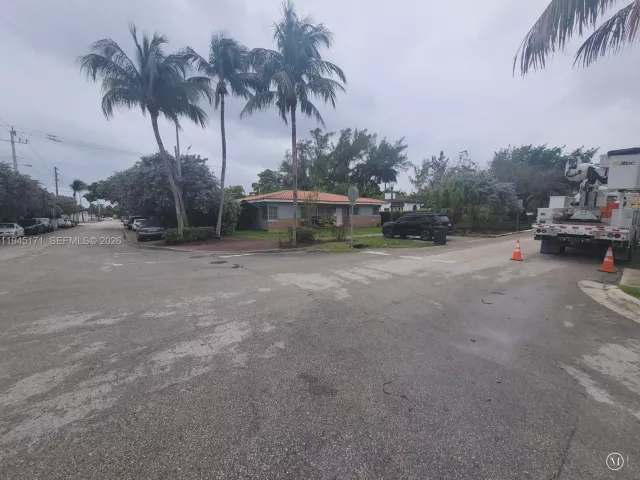 Home for sale at 1300 Marseille Dr - photo 7265121