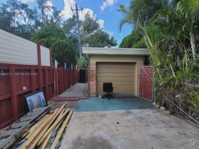 Home for sale at 1300 Marseille Dr - photo 7265112