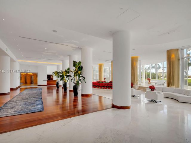 Apartment for sale  Unit #729 - photo 7262912