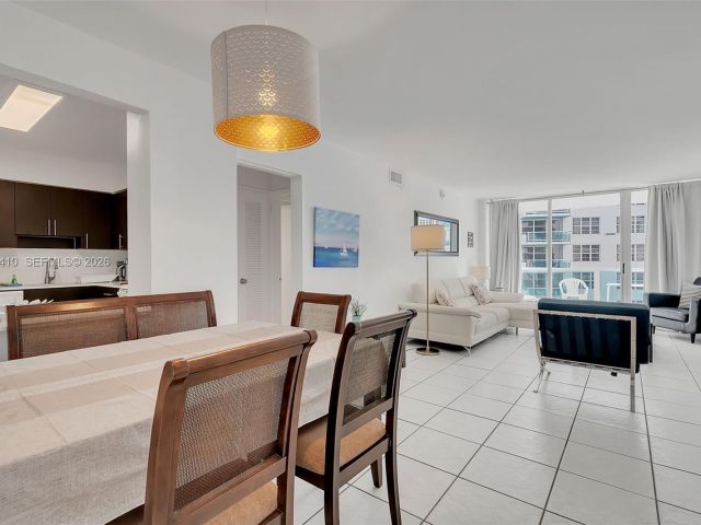 Apartment for sale  Unit #729 - photo 7262928