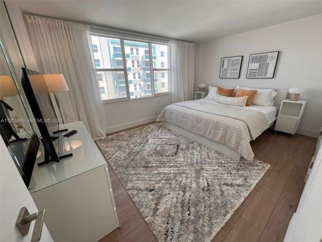 Apartment for rent  Unit #1111 - photo 7432684