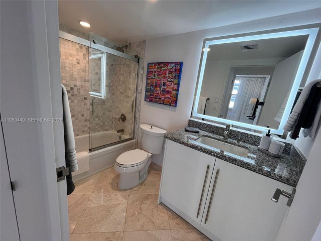 Apartment for rent  Unit #1111 - photo 7432694