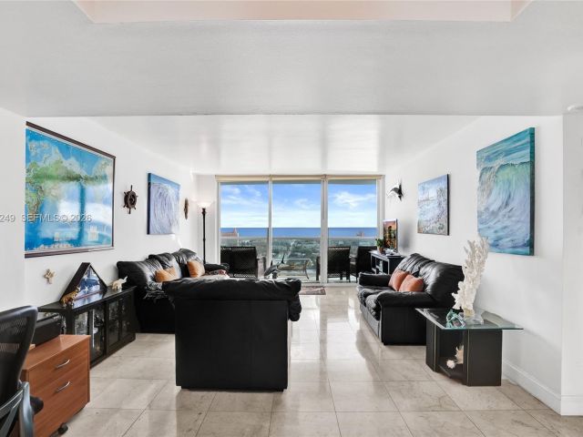 Apartment for sale  Unit #2206 - photo 7286924