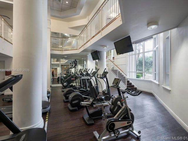 Apartment for rent  Unit #2004 - photo 7264205