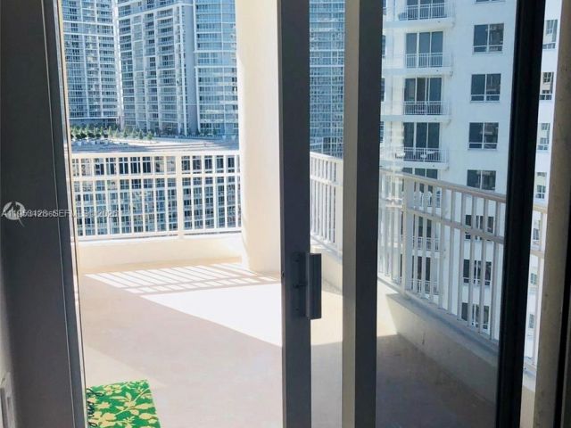 Apartment for rent  Unit #2004 - photo 7264207