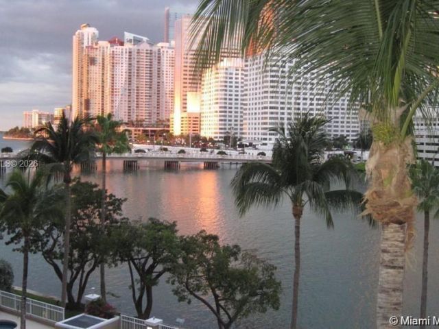 Apartment for rent  Unit #2004 - photo 7264215