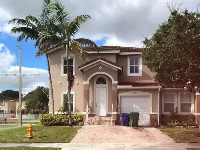 4-bedroom home for rent in Homestead - 27550 SW 138th Path 0 - MondialRealty
