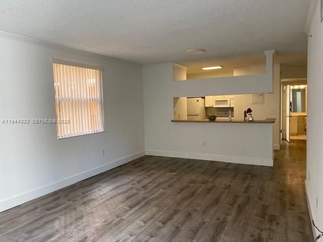 Apartment for rent  Unit #4312 - photo 7450225