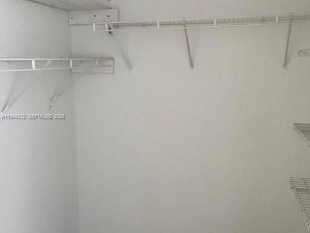 Apartment for rent  Unit #4312 - photo 7450232