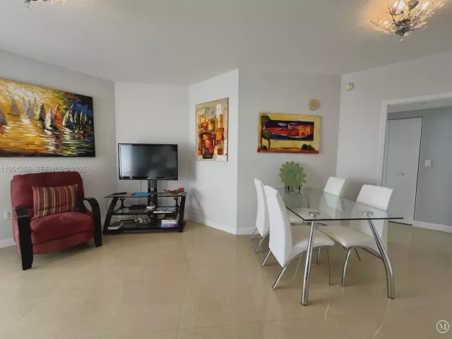 2-bedroom condo for rent in Sunny Isles Beach - 16699 Collins Ave 2109 - MondialRealty