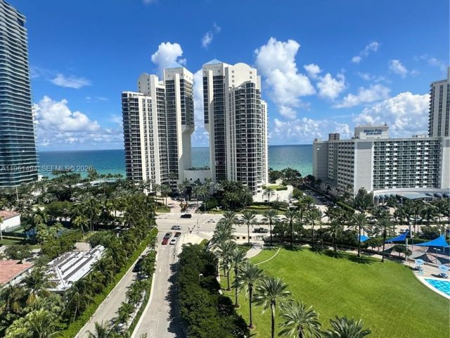 Apartment for rent  Unit #1427 - photo 7264387