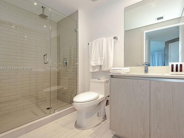 Apartment for sale  Unit #R2701 - photo 7264002