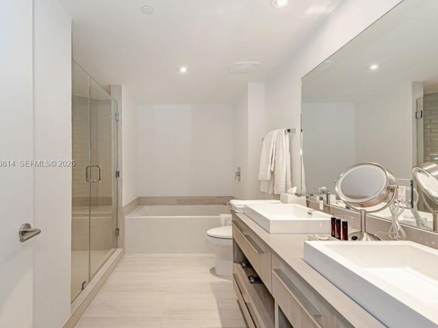 Apartment for sale  Unit #R2701 - photo 7264011