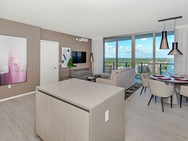 Apartment for sale  Unit #R2701 - photo 7264020