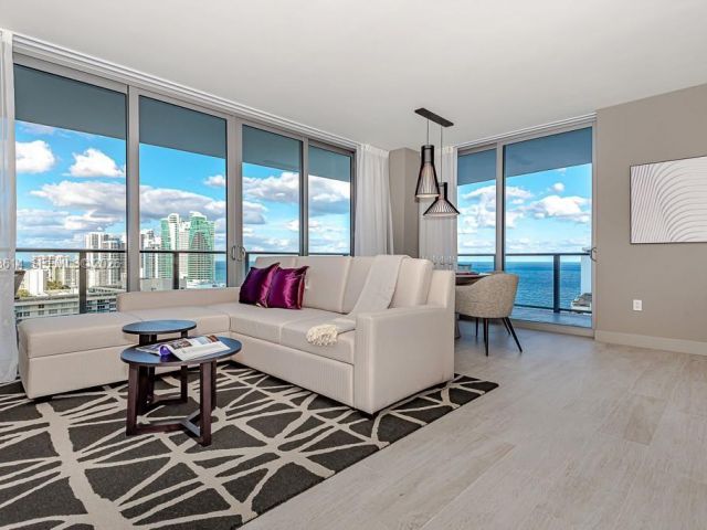 Apartment for sale  Unit #R2701 - photo 7264030