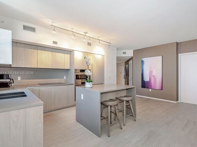 Apartment for sale  Unit #R2701 - photo 7264032