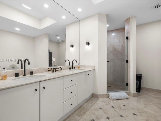 Apartment for sale  Unit #509 - photo 7278637