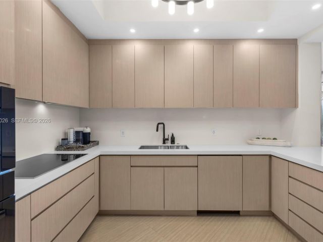 Apartment for sale  Unit #509 - photo 7278648