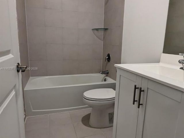 3-bedroom home for rent in Homestead - 28661 SW 132nd Pl - MondialRealty